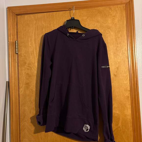 Born Primitive - Picture 1 of 4